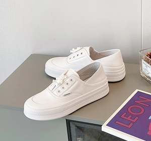 德赛帝伦女休闲鞋