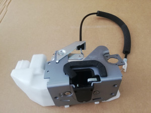 大众汽车 新宝来08-15年 车门锁块 中控锁 闭锁器  星光配套工厂