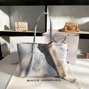 香港mack jankles真皮中国风大容量托特包包女新款丝带手提单肩包