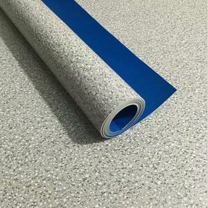 幼儿园地胶加厚pvc塑胶地板耐磨防水实心工程革家用商用地毯贴纸