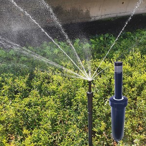 地埋式自动旋转喷头