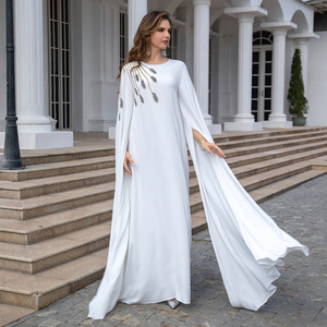 中东外贸女装 2024春夏季新款 刺绣白色长袍连衣裙晚礼服