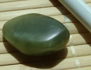 00hkyy888淘宝151108玉石原料裸石天然原石青海昆仑玉山料青玉1.