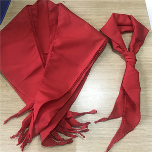 小学生红领巾绸布棉布少先队员儿童成人红领巾学生文具用品批发
