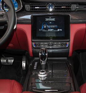 新款玛莎拉蒂ghibli总裁吉博力汽车中控手写电容屏触摸屏外屏面板