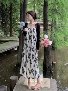 泰国越南云南西双版纳丽江海边旅游穿搭女装套装连衣裙踏青初春季
