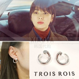 韩国代购JEUM TROIS ROIS男朋友宋慧乔同款 第十集925银曲线 耳钉