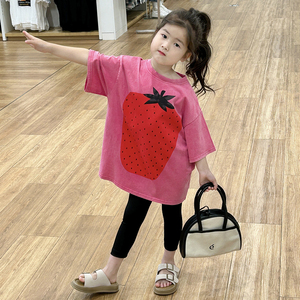 女童草莓T恤裙夏季新款韩系洋气时髦小女孩宽松短袖女宝宝连衣裙