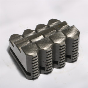 园牌四爪单动卡盘卡爪丝杆卡柱扳手k72-160/200/250/320/350/630