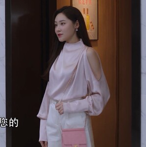 精英律师沙莎荣梓希2020春秋新款韩版宽松版休闲雪纺衫长袖衬衣女