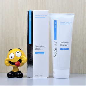 芯丝翠果酸洗面奶