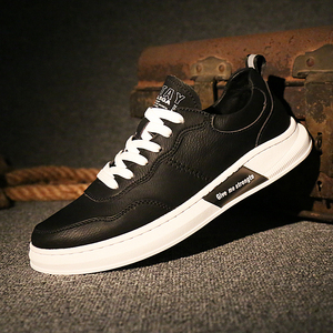 2020年流行鞋子男白底黑鞋chic板鞋男鞋舒服休闲鞋软底fashion潮