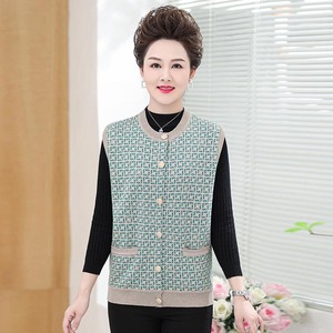秋冬女式羊毛衫中老年妈妈开衫毛衣加厚修身针织马甲保暖背心格子