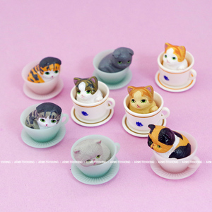 日本手办茶杯上的小动物奇谭俱乐部猫咪公仔摆件人偶模型散货玩偶