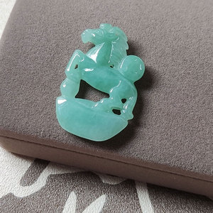 翠缘斋玉器 老坑冰糯种满果绿生肖马吊坠缅甸a货翡翠马上有钱玉坠