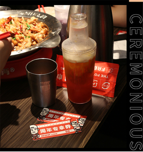 网红加厚胖哥俩摇摇乐饮料果汁杯带盖塑料杯子手摇奶茶雪克杯包邮