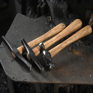 00博欣五金专营店天猫合金锤木柄锤子八角锤铁榔头异型安全锤花锤砸