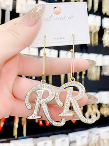 欧美风夸张字母r耳环女欧美小众设计个性高级感耳饰女2021新款潮