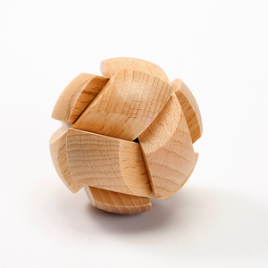 木制孔明锁 成人儿童益智拆装玩具 足球形鲁班锁 学生智力解压