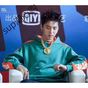 supreme 18ss 吴亦凡同款连帽卫衣 麒麟臂条纹拼接 外套男女