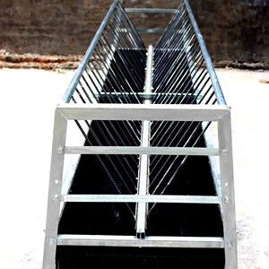 两米三米长的黑胶皮输送带双槽,喂羊食槽羊料槽草料槽家用羊槽子