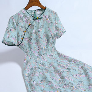 戚薇改良低领旗袍女夏2022年新款年轻款少女文艺小清新碎花连衣裙