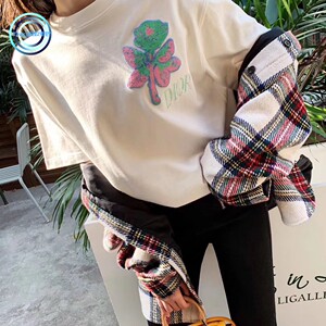 dior/迪奥 21春夏新款 玫瑰花卉植绒字母刺绣短袖圆领t恤男女同款