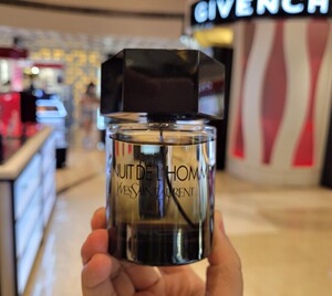 香港代购 ysl/圣罗兰 la nuit lhomme暗夜男士淡香水100ml