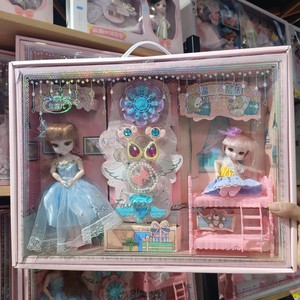 灵雪儿双层床芭比洋娃娃关节可动仿真玩偶具套装女孩公主生日礼物