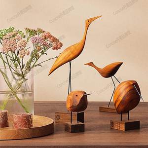 丹麦设计高档实木摆件北欧桌面轻奢动物创意客厅仙鹤木雕礼物饰品