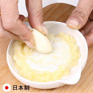 日本陶瓷蒜泥研磨器手动家用生姜魔芋磨泥板宝宝辅食红薯土豆擦板