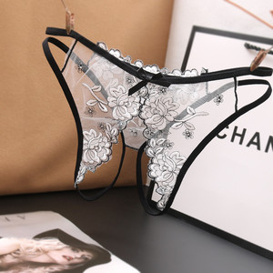 开档情趣内裤女镂空诱惑性感透明刺绣火辣开口蕾丝超薄日系丁字裤