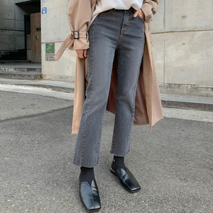 直筒牛仔裤女装大裤脚