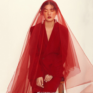 新款新娘中式红色头纱女韩式婚纱旅拍结婚拍照森系裸纱造型纱素纱