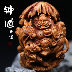 苏工桃核雕刻文玩吊坠极品单籽【五鬼钟馗】名家工纯手工聚乾隆