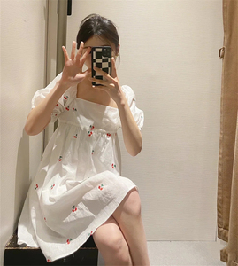 YT&UR春夏新品女装法式甜美气质樱桃方领刺绣连衣裙WL11S7AN2002
