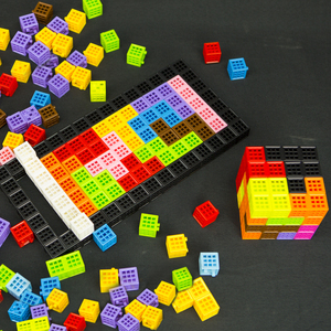 六面拼插百变积木俄罗斯方块索玛立方体空间思维训练儿童益智玩具
