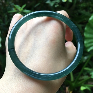 天然翡翠a货冰种老蓝水细圆条手镯58圈口冰蓝水圆条手镯叮当镯子