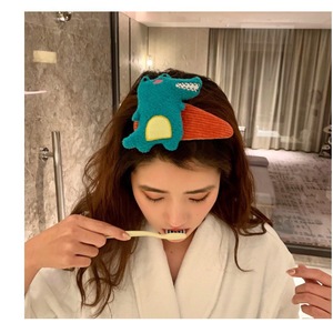 日本代购可爱恐龙水果洗脸刘海发夹化妆面膜甜美气质少女前额bb夹