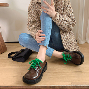 显腿长的鞋子女