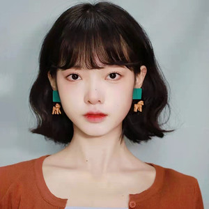 假发女学生短发卷发