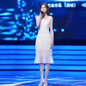 许龄月缪盈唐嫣同款2018夏季裙子修身显瘦蓝色无袖连衣裙女0人付款98