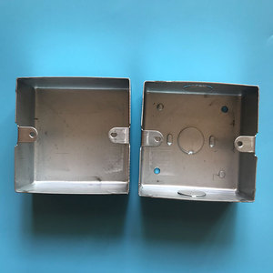 86型开孔铁明盒h40金属拉伸冲压明线盒kbg明装接线盒冲孔明盒20孔