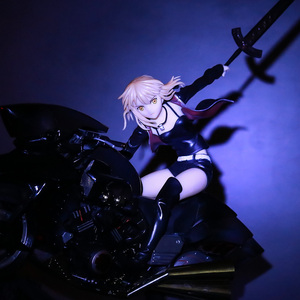 吾王塞巴fate手办黑西装saber黑呆新宿摩托机车命运之夜动漫fgo