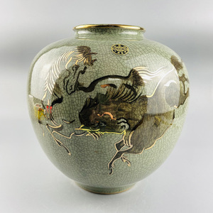 00韩炎竹yj淘宝海外日本回流 日本相马烧杓瓷 花瓶,有一处裂,不影响