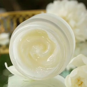 睡莲面霜补水保湿滋润学生专用少女孕妇敏感肌皮肤红血丝用素颜霜