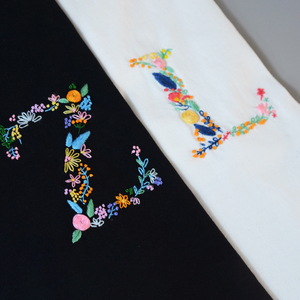 刺绣diy姓氏字母手工绣t恤衣服情侣送男朋友送闺蜜生日礼物材料包