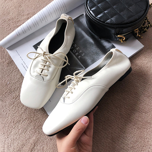 方头系带平底单鞋