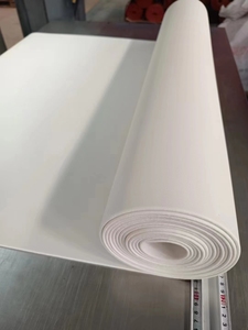 白色硅胶发泡板耐高温密封海绵垫片加工烫金印花压屏软垫不沾胶板