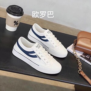 欧罗巴真皮小白鞋时尚百搭单鞋软底软面舒适款女士平底鞋秋款新款